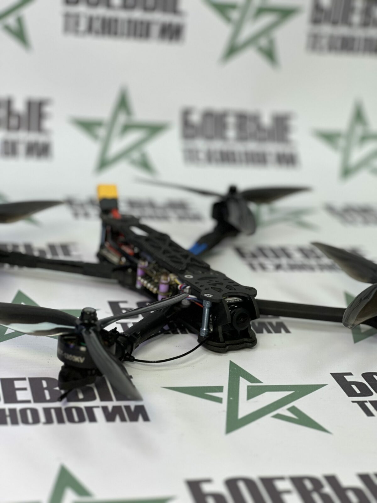 FPV Дрон «КВАРЦ» 10″ 4 мотора IMG 9596 416x555 - FPV Дрон «КВАРЦ» 10″ 4 мотора