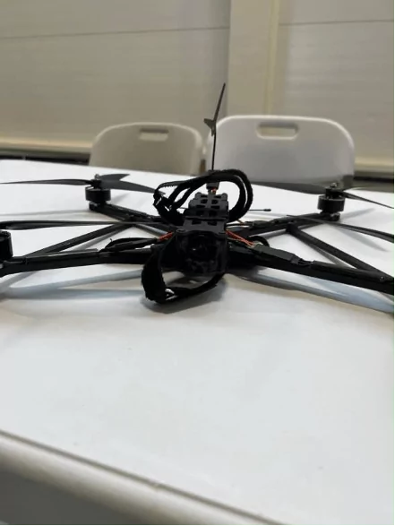 й234ц5у6к789 416x554 - Многофункциональный FPV дрон 10 серии