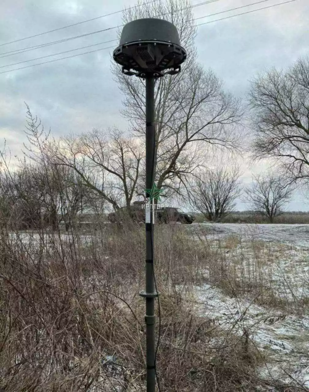 21273373 416x528 - Станция РЭБ «Капюшон» К-8
