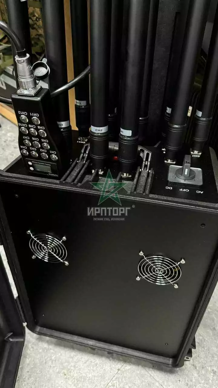 Блокиратор / подавитель дронов всенаправленный «ГАРПИЯ/АЛИЯ 600W / 12-ти канальный» (кейс PELICAN) Блокиратор / подавитель дронов всенаправленный «ГАРПИЯ/АЛИЯ 600W / 12-ти канальный» (кейс PELICAN) — дополнительное фото