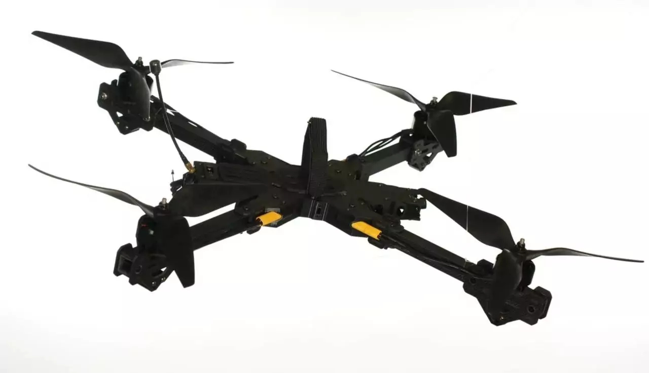 FPV дрон "Арго 13" на оптоволокне (Нагрузка 6 кг, дальность 15 км, ELRS 915 + видео 5.8 ГГц) photo 1 2025 04 11 15 50 43 416x240 - FPV дрон "Арго 13" на оптоволокне (Нагрузка 6 кг, дальность 15 км, ELRS 915 + видео 5.8 ГГц)